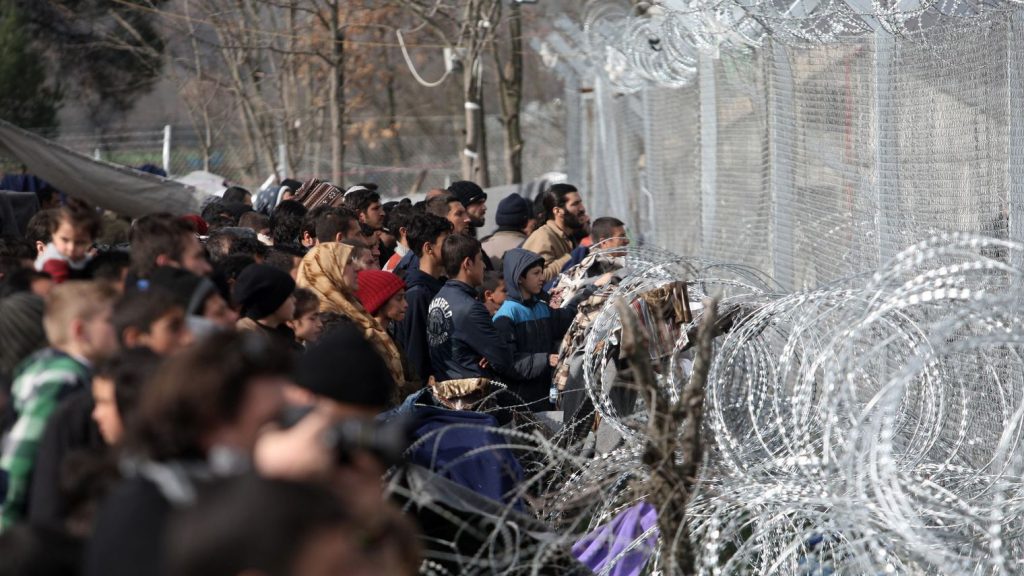 migrants-refugies-frontiere_5560357